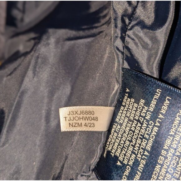 Tommy Hilfiger Womens Medium Quilted Jacket Gold Snap Buttons Zipper Gray - Picture 14 of 16